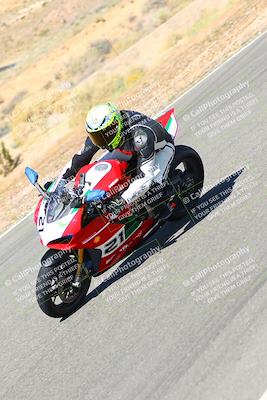 media/Oct-14-2023-TrackXperience (Sat) [[0517685739]]/Level 1/session 3 turn 2/